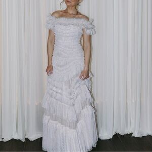 Needle&Thread Wild Rose Off-Shoulder Ruffle Goen